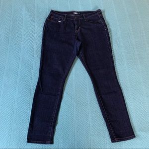 Old Navy Skinny Jeans 6 Short Dark Wash - Like New!!